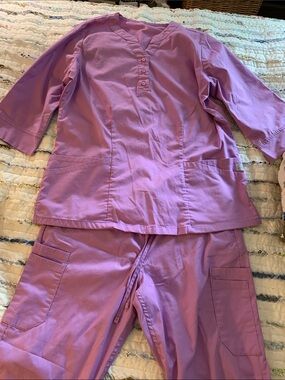 Butter Soft Lavender V-Neck 3/4 Sleeves Scrub Top and Bottoms.